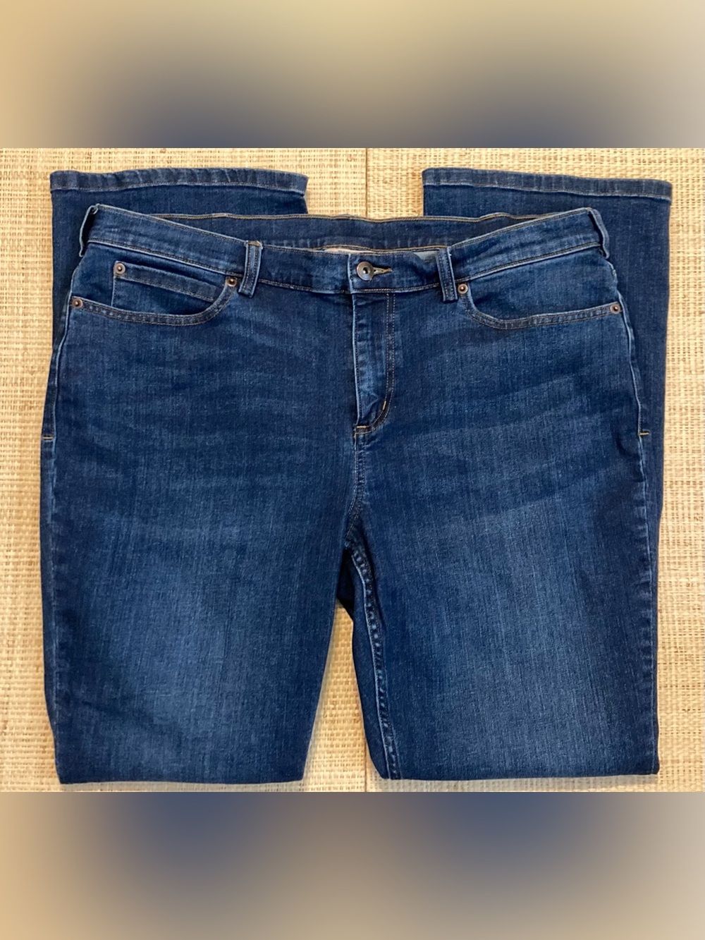 Duluth Trading Jeans Women's 16x31” Blue DuluthFlex Work Bootcut‎ Stretch 40705